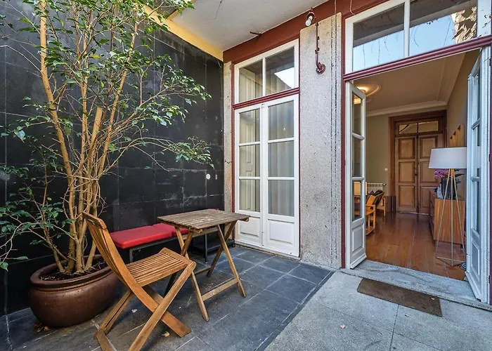 Guestready - Cedofeita Pool ホテル ポルト