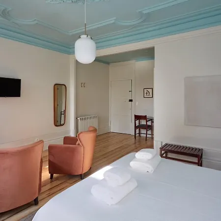 Hotell Guestready - Cedofeita Pool Oporto