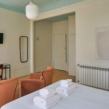 Hotell Guestready - Cedofeita Pool Oporto