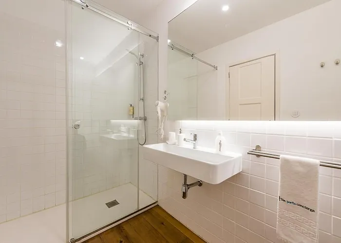 Guestready - Cedofeita Pool Hotel *